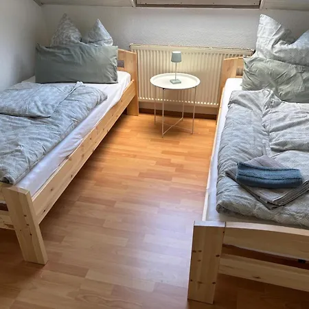 Unter Einem Dach 7